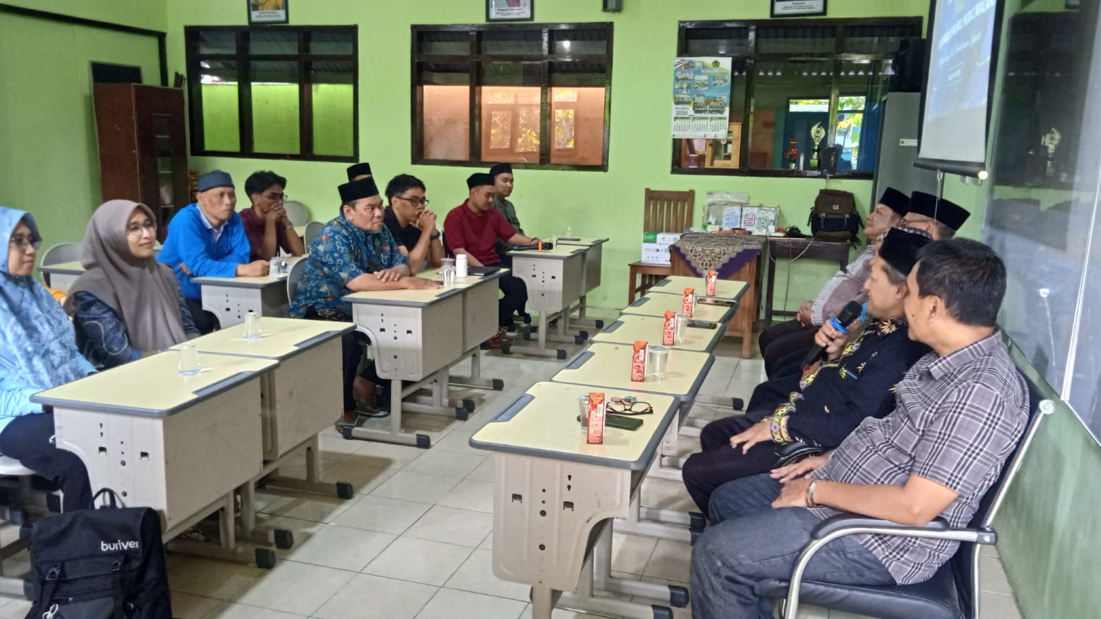 Guru Hebat, Madrasah Bermartabat: Taaruf BPLP Ma’arif NU Bersama Guru Baru MI Nurul Huda 1 Malang